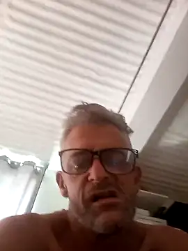 NICJOHNS online show from February 16, 2025, 12:43 pm