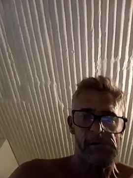 NICJOHNS online show from February 17, 2025, 7:44 pm