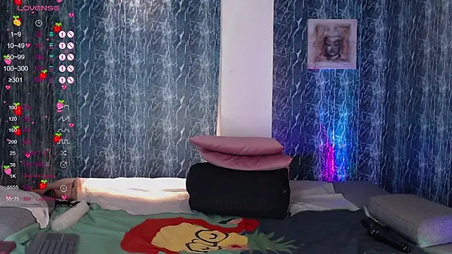 Snapshot of ebonyciaraqueen chatting on October 17, 2025, 8:54 pm ebonyciaraqueen online show from October 17, 2025, 8:54 pm