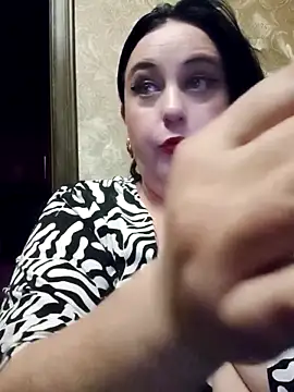 Angel FUN online show from April 20, 2026, 7:26 pm