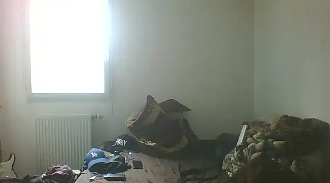 Snapshot of POPAYE972 chatting on February 4, 2025, 12:00 pm POPAYE972 online show from February 4, 2025, 12:00 pm