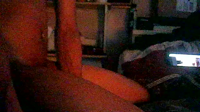 Snapshot of DI4MOND_FIR3 chatting on October 31, 2025, 2:57 pm DI4MOND FIR3 online show from October 31, 2025, 2:57 pm