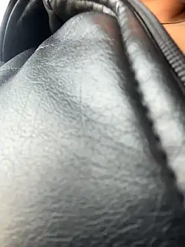 Snapshot of dulce_celeste15 chatting on November 19, 2025, 6:52 pm dulce celeste15 online show from November 19, 2025, 6:52 pm