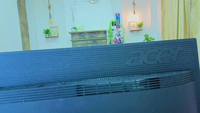 dulce celeste15 online show from March 27, 2026, 1:34 pm