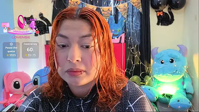 Snapshot of dulce_celeste15 chatting on October 31, 2025, 8:27 pm dulce celeste15 online show from October 31, 2025, 8:27 pm