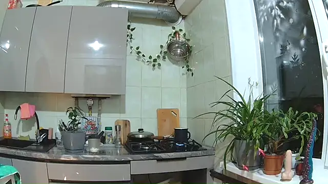 BroadFantasy online show from March 6, 2026, 7:20 pm