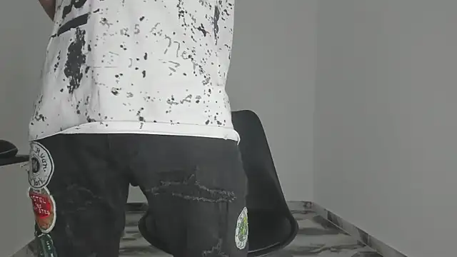 mikee scooth online show from January 15, 2026, 5:00 am