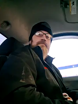 PNTlooker256 online show from February 3, 2026, 12:43 pm