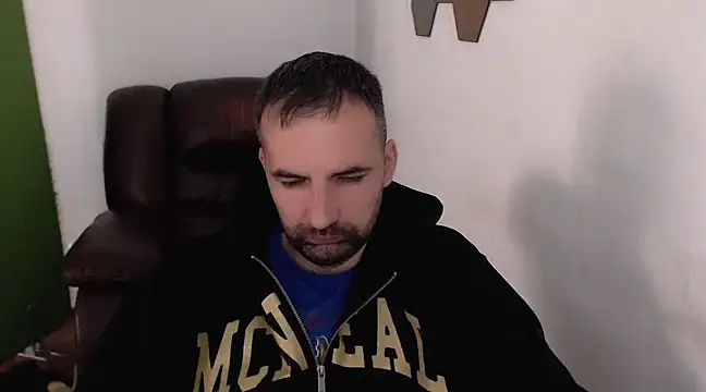 Leo 1617 online show from March 12, 2025, 12:57 pm