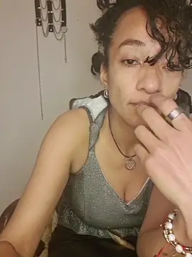 SamaraMartinez online show from April 21, 2026, 1:39 pm