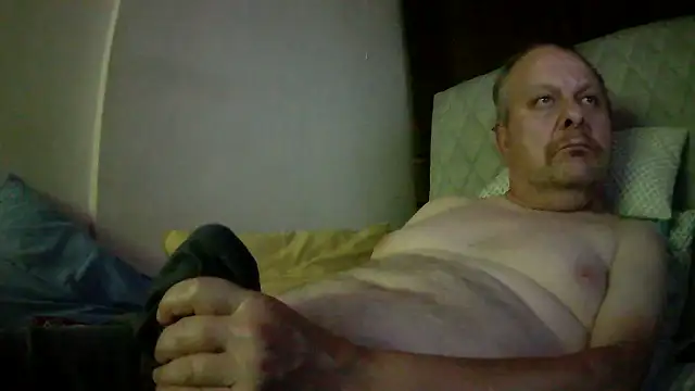 Snapshot of amylrmm1903 chatting on June 24, 2026, 8:50 pm amylrmm1903 online show from June 24, 2026, 8:50 pm