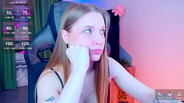 CuteMousee online show from April 12, 2026, 5:44 am