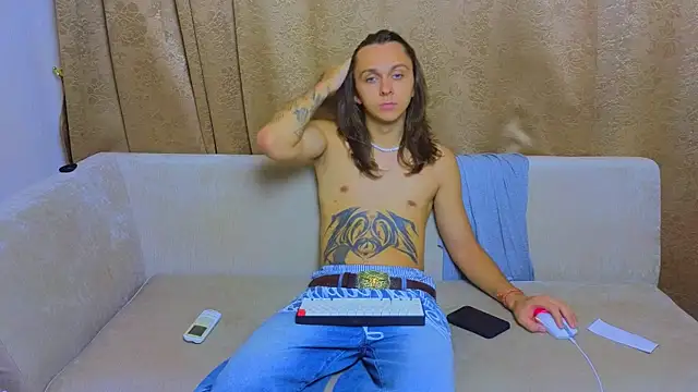 Snapshot of do_u_know_them chatting on February 28, 2025, 12:31 pm do u know them online show from February 28, 2025, 12:31 pm