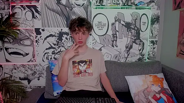 Snapshot of LukeSweet chatting on November 29, 2025, 1:11 pm LukeSweet online show from November 29, 2025, 1:11 pm