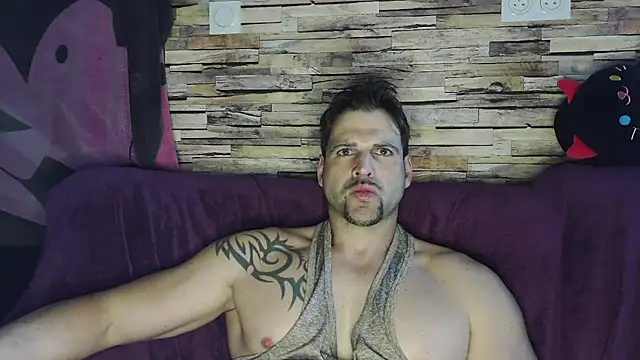 Snapshot of XxBigboybandxX chatting on March 2, 2025, 10:16 am XxBigboybandxX online show from March 2, 2025, 10:16 am