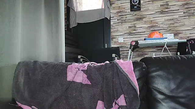 Snapshot of XxBigboybandxX chatting on November 19, 2025, 2:50 pm XxBigboybandxX online show from November 19, 2025, 2:50 pm