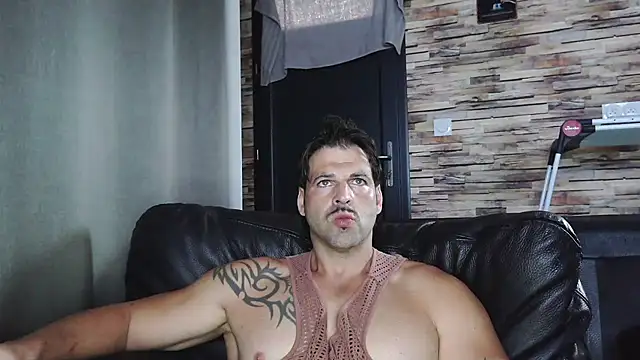 Snapshot of XxBigboybandxX chatting on September 20, 2025, 7:57 am XxBigboybandxX online show from September 20, 2025, 7:57 am