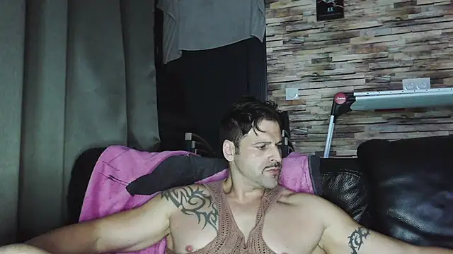 Snapshot of XxBigboybandxX chatting on December 14, 2025, 7:30 pm XxBigboybandxX online show from December 14, 2025, 7:30 pm