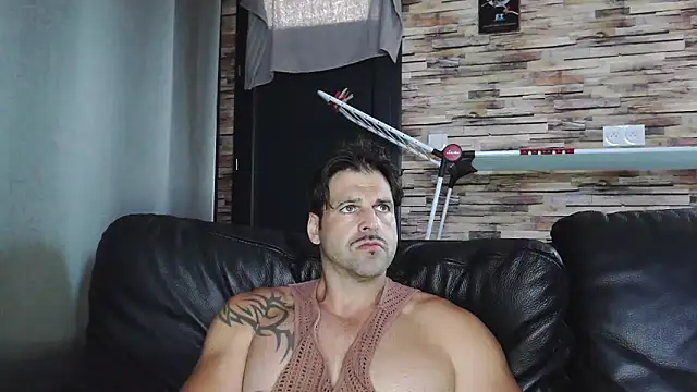 Snapshot of XxBigboybandxX chatting on September 30, 2025, 11:38 am XxBigboybandxX online show from September 30, 2025, 11:38 am