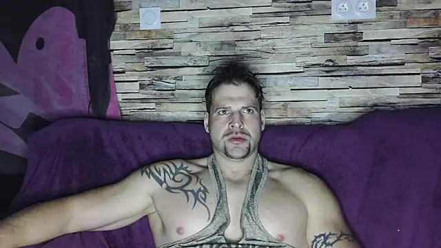 Snapshot of XxBigboybandxX chatting on March 1, 2025, 5:52 am XxBigboybandxX online show from March 1, 2025, 5:52 am