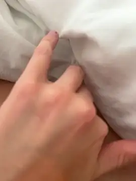 Snapshot of hornygirl98989 chatting on September 18, 2025, 1:03 pm hornygirl98989 online show from September 18, 2025, 1:03 pm