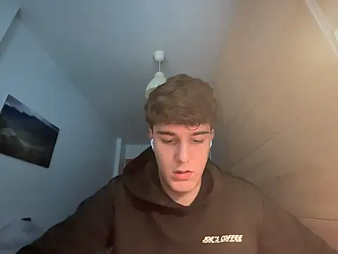 Pablogn24 online show from February 9, 2025, 12:30 pm