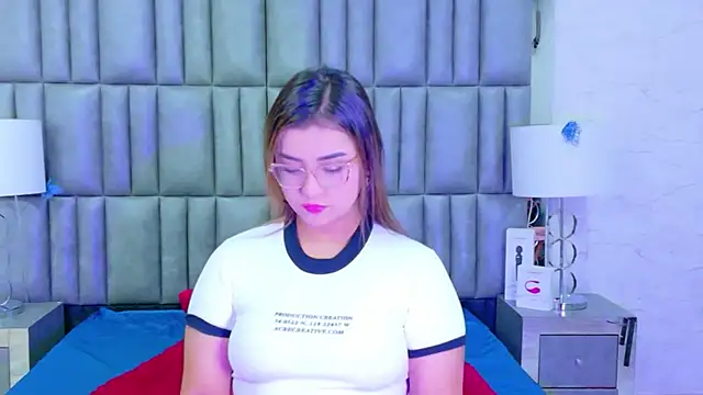 ZoehRoux online show from November 14, 2025, 4:05 am