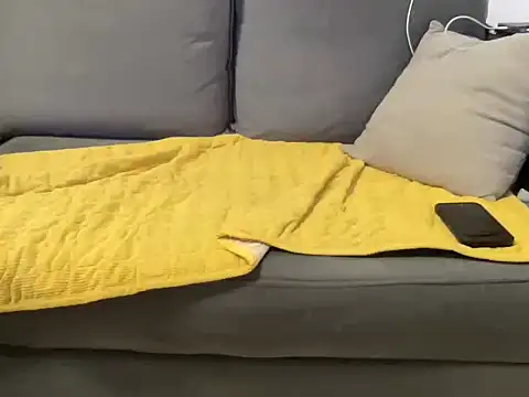 Snapshot of 4small4inchlol chatting on October 30, 2025, 7:00 pm 4small4inchlol online show from October 30, 2025, 7:00 pm