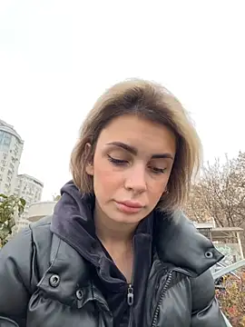 Snapshot of SandraCarter chatting on November 16, 2025, 7:02 am SandraCarter online show from November 16, 2025, 7:02 am