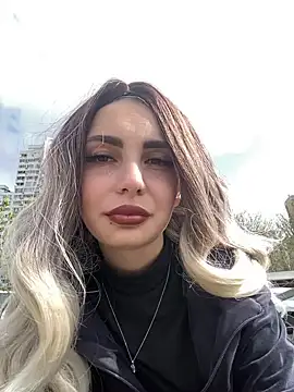 Snapshot of SandraCarter chatting on March 22, 2025, 8:08 am SandraCarter online show from March 22, 2025, 8:08 am