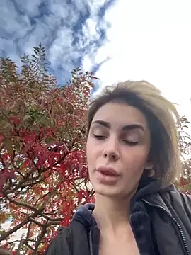 Snapshot of SandraCarter chatting on October 13, 2025, 6:04 am SandraCarter online show from October 13, 2025, 6:04 am