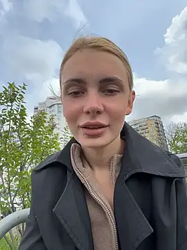 SandraCarter online show from April 19, 2026, 8:48 am