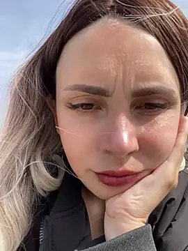 Snapshot of SandraCarter chatting on March 15, 2025, 10:13 am SandraCarter online show from March 15, 2025, 10:13 am