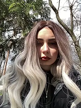 Snapshot of SandraCarter chatting on March 20, 2025, 8:09 am SandraCarter online show from March 20, 2025, 8:09 am