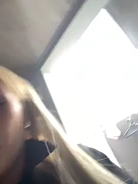 Snapshot of alicev_kitty chatting on March 13, 2025, 1:29 pm alicev kitty online show from March 13, 2025, 1:29 pm