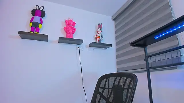 Gangster Girl online show from November 20, 2025, 12:55 am