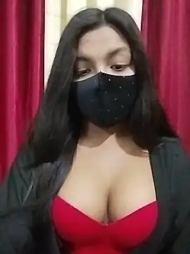 Myra-sen online show from June 15, 2026, 4:39 pm