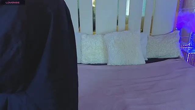 Snapshot of Daisy_Delight chatting on November 8, 2025, 8:23 pm Daisy Delight online show from November 8, 2025, 8:23 pm