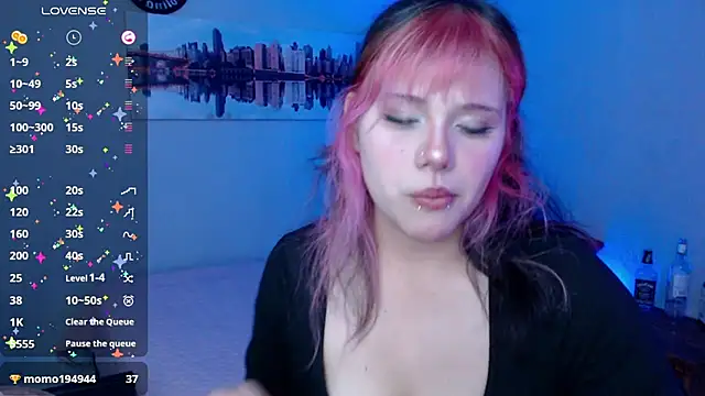 mixie cute online show from March 7, 2025, 11:27 pm