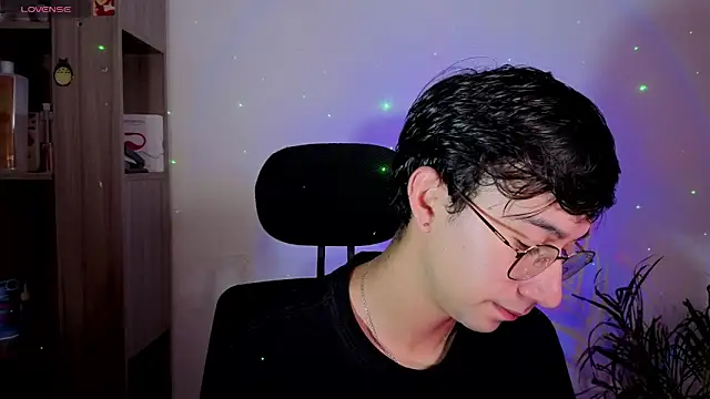 cameron cum online show from September 18, 2025, 11:35 am