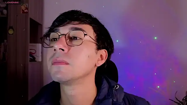 cameron cum online show from September 22, 2025, 1:06 pm