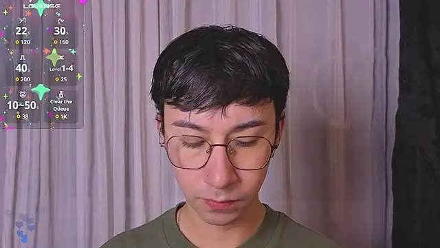 cameron cum online show from April 18, 2026, 10:17 am