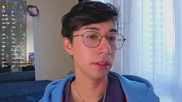 cameron cum online show from December 15, 2025, 11:16 am