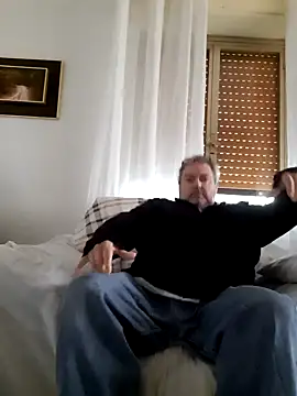 bluangelo online show from March 5, 2025, 10:22 am