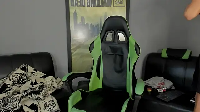 Snapshot of jamesinked_ chatting on February 18, 2025, 8:03 pm jamesinked online show from February 18, 2025, 8:03 pm