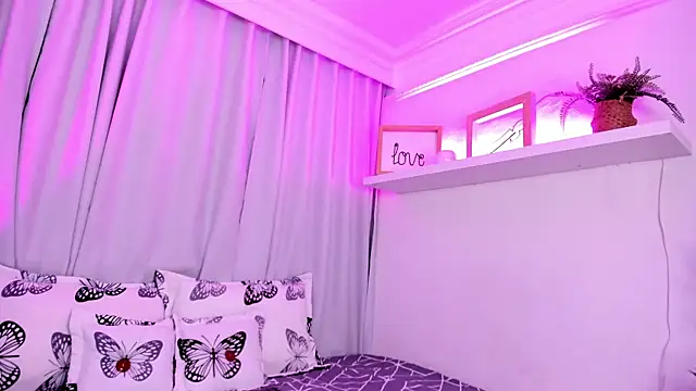 Snapshot of susyy7 chatting on November 19, 2025, 7:25 pm susyy7 online show from November 19, 2025, 7:25 pm