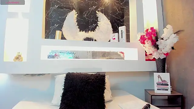 Cinthya mjs online show from October 16, 2025, 12:57 pm