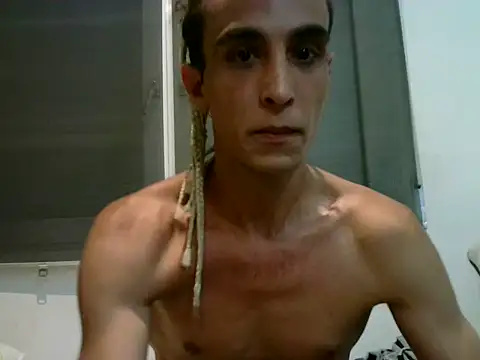 Snapshot of Lepetitmarcel chatting on May 25, 2026, 1:43 pm Lepetitmarcel online show from May 25, 2026, 1:43 pm
