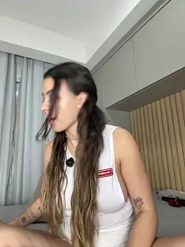 carol amorim online show from May 22, 2026, 6:06 pm