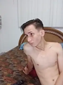 Snapshot of Milfvalesk chatting on October 31, 2025, 4:53 am Milfvalesk online show from October 31, 2025, 4:53 am